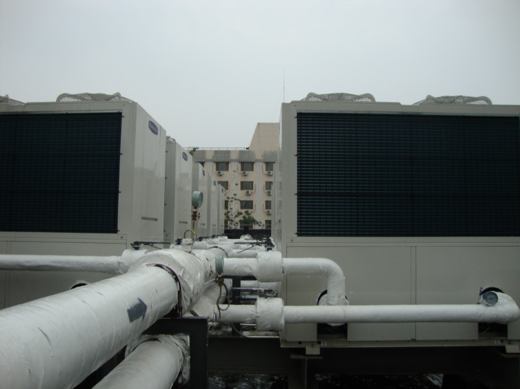  广州中央空调主机清洗方法